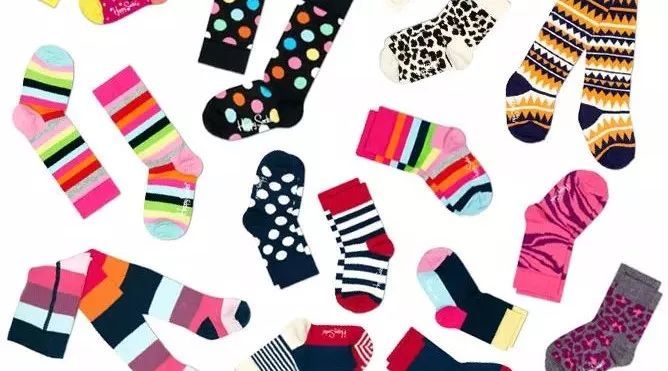 冬天襪子怎么穿?保暖、時尚、不跌范er!_時尚